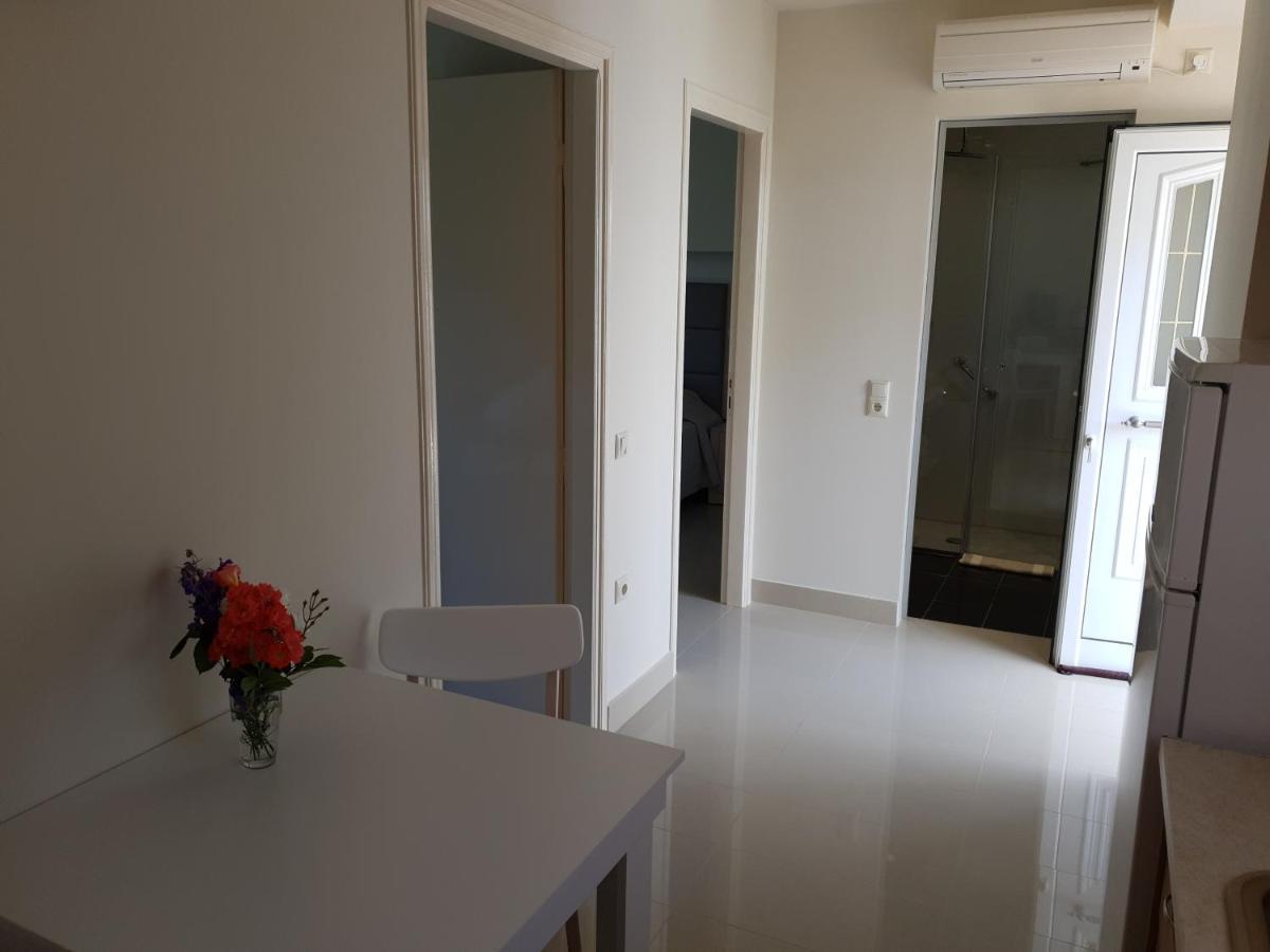 Апартаменты Angelika House 1 Маратиас Экстерьер фото